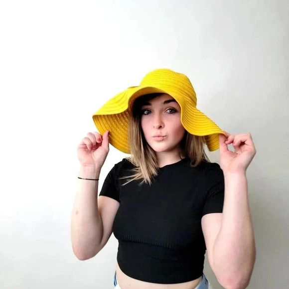 NEW Floppy Summer Sunshine Yellow Widebrim Hat - Picture 6 of 9